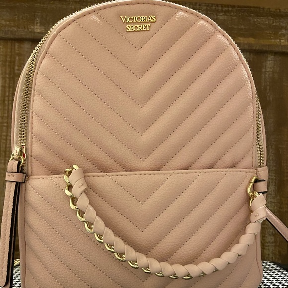 VICTORIA SECRET ROSE GOLD BACKPACK - Picture 1 of 3